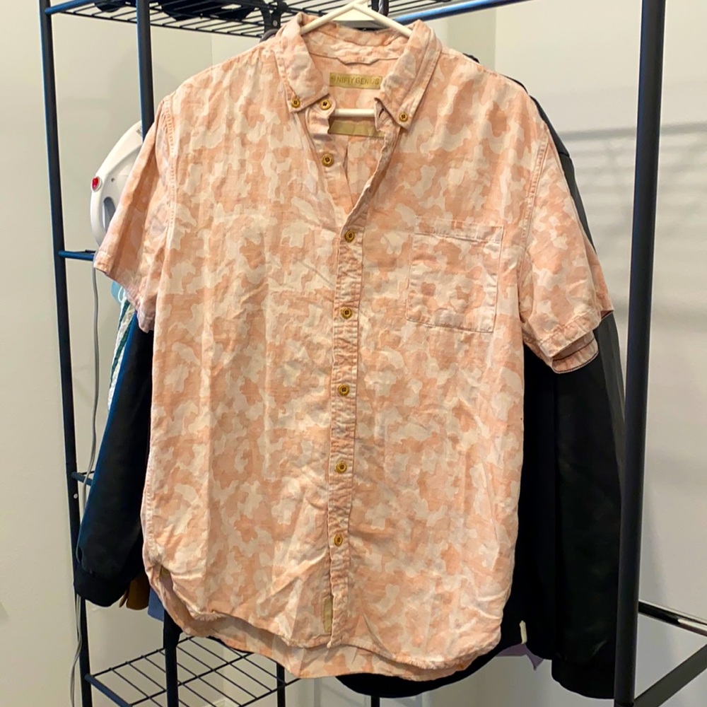 Pink camo nifty genius extremely comfy button down, short sleeve